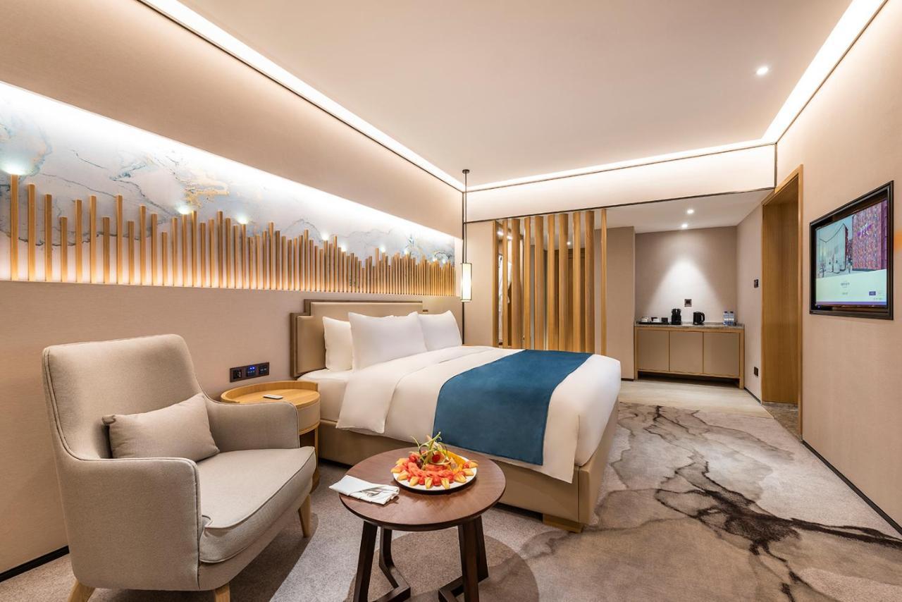Mercure Chengdu Huapaifang Exteriör bild