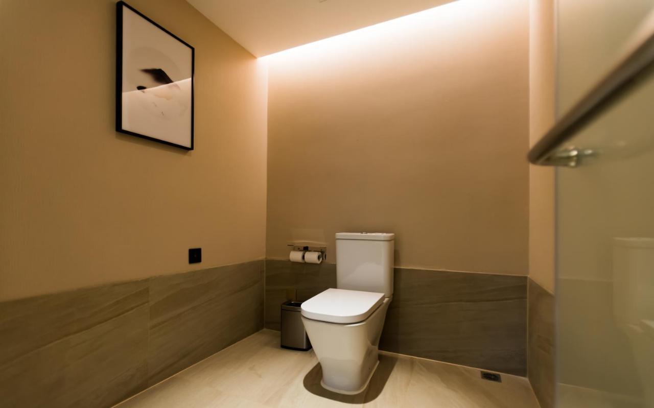Mercure Chengdu Huapaifang Exteriör bild